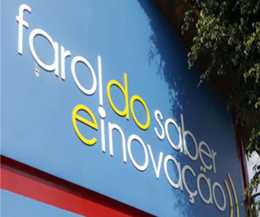 letra-caixa-farol-do-saber-curitiba (1)